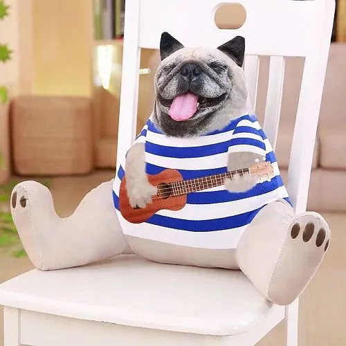 Подушка декоративная Толстый мопс с укулеле. Размер 45х50 см.