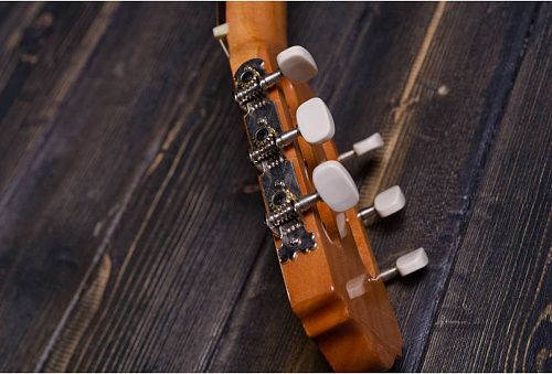 Flight C-120 NA 1/2 Классическая гитара.